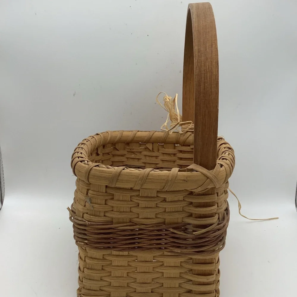 Vintage Handcrafted Tan Woven Basket